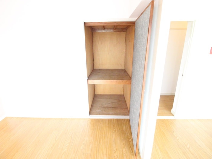 収納 ル・シェルブルーはりま