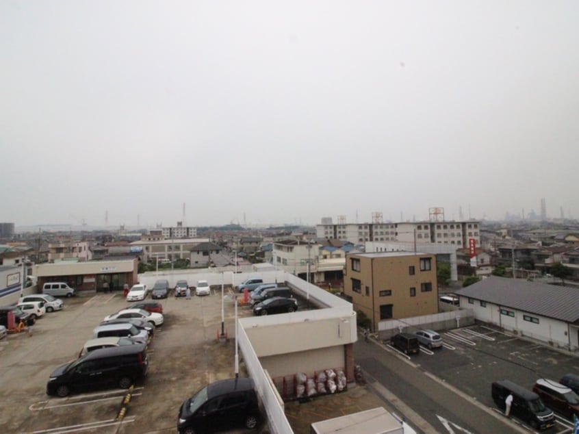 室内からの展望 ル・シェルブルーはりま