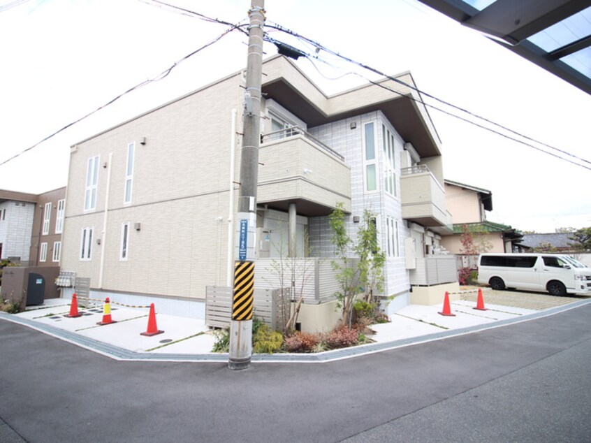 外観写真 シャーメゾン ニーム
