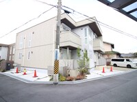 シャーメゾン ニーム