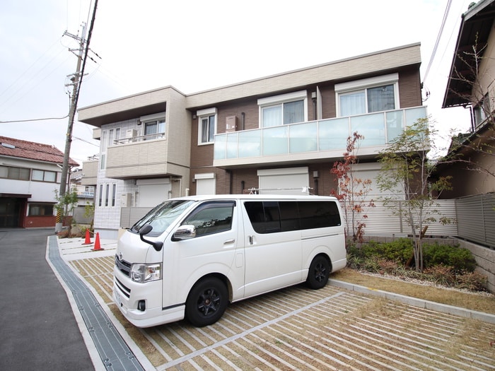 駐車場 シャーメゾン ニーム