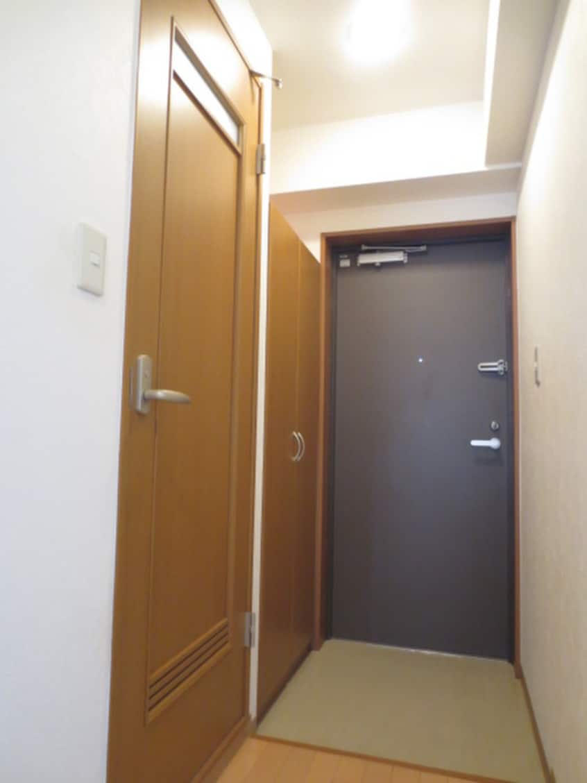 玄関 アビエンテ大藪