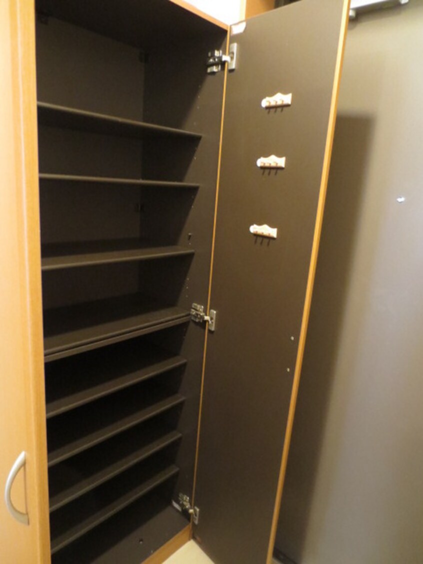 靴箱 アビエンテ大藪