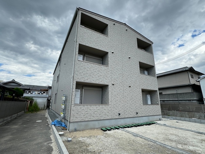 建築中 アート守口