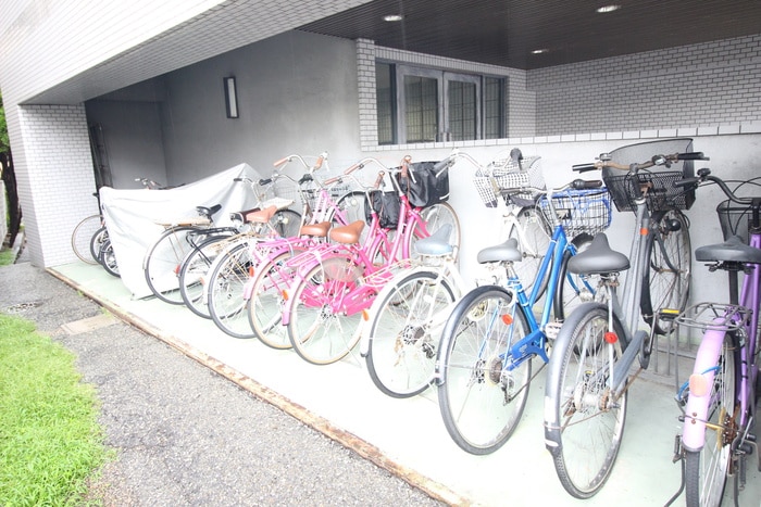 駐輪場 宝塚シャンテリ－ハイツ