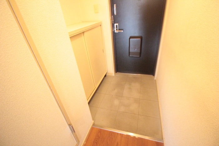 玄関 宝塚シャンテリ－ハイツ