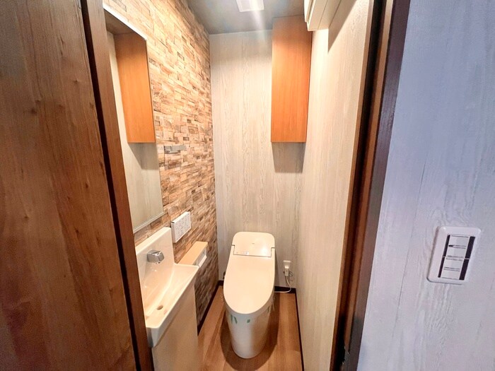 トイレ ＭＥＳＳＡＧＥ苦楽園三番町