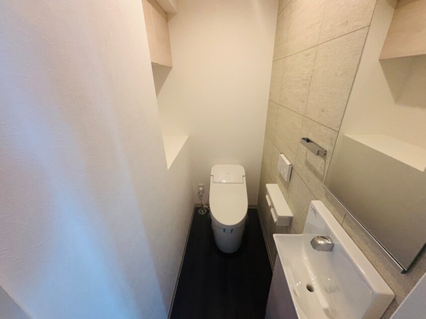 トイレ ＭＥＳＳＡＧＥ苦楽園三番町