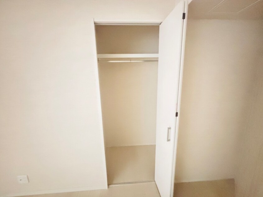 収納 ＭＥＳＳＡＧＥ苦楽園三番町