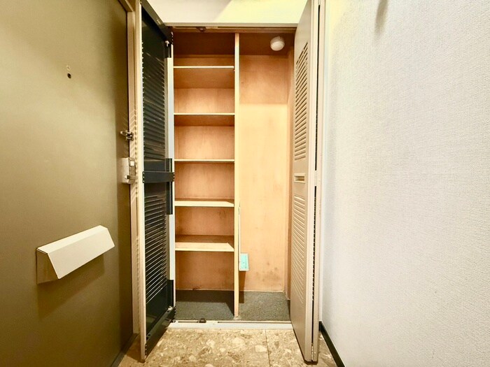 収納 松下善ビル