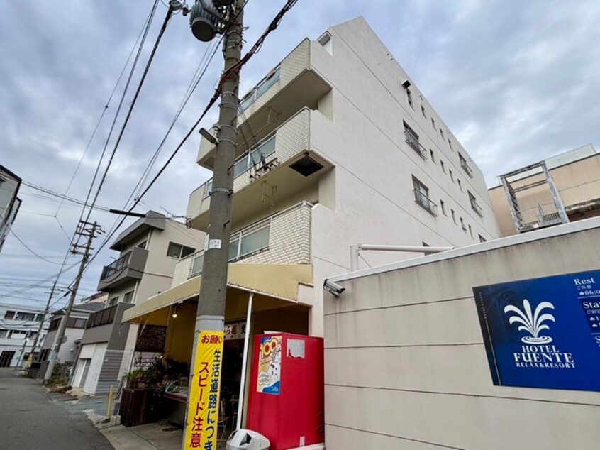 外観写真 西新町マンション