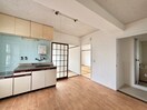 居室 西新町マンション