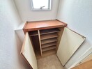 靴箱 西新町マンション