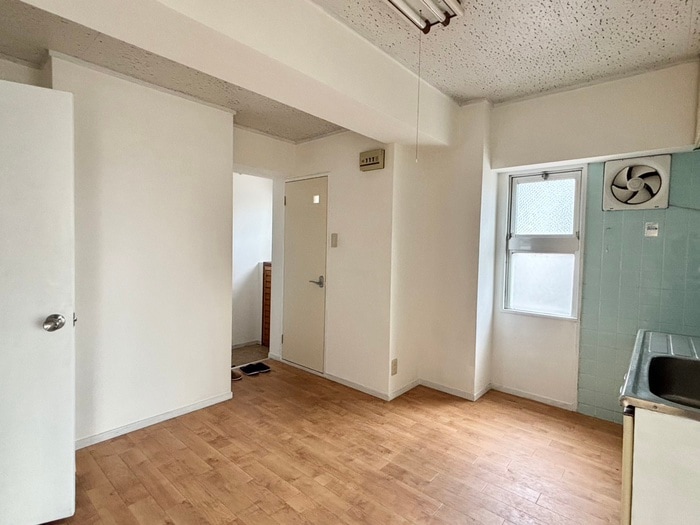 居室 西新町マンション