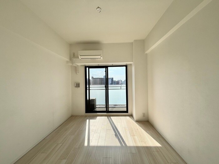 居室 S-RESIDENCE大阪九条North