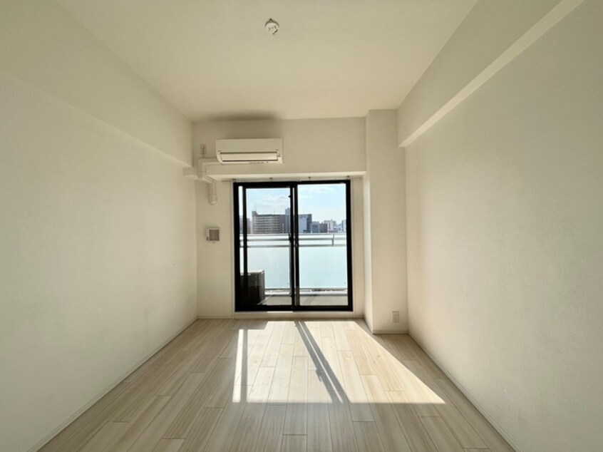 居室 S-RESIDENCE大阪九条North