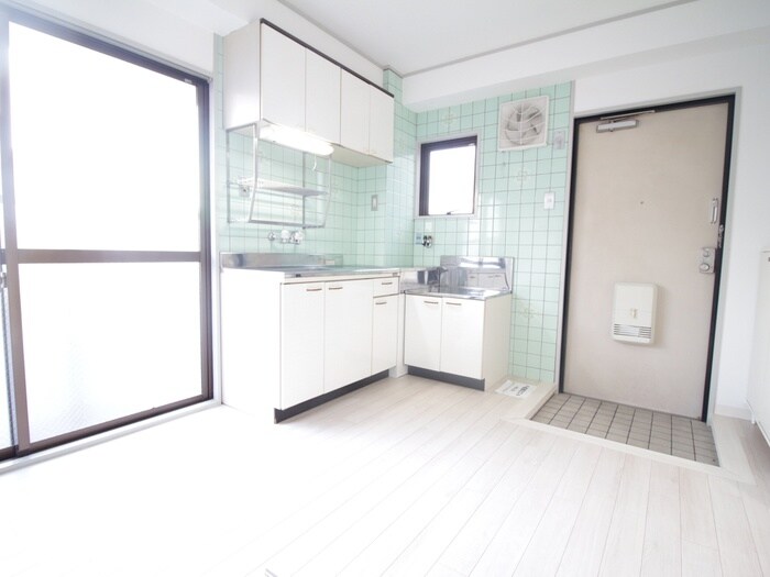 居室 旭ケ丘伸和ハイツ