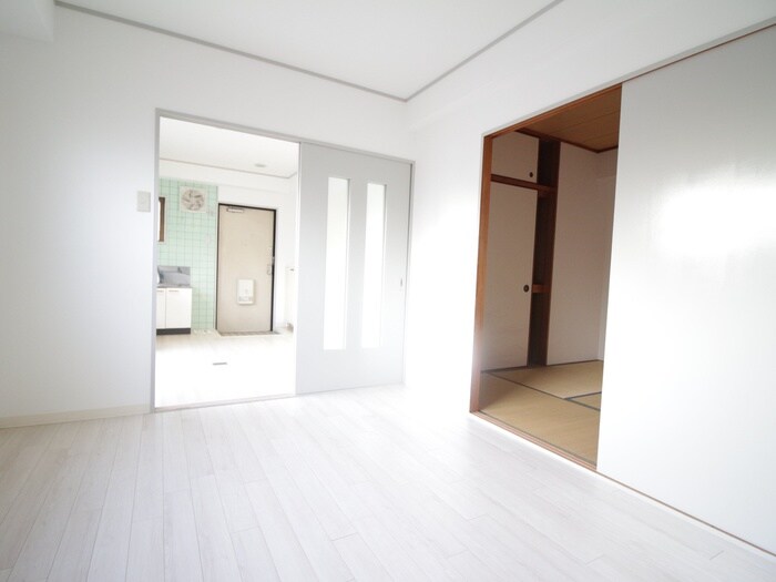 居室 旭ケ丘伸和ハイツ