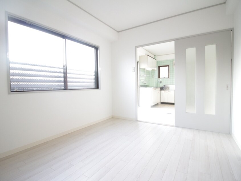 居室 旭ケ丘伸和ハイツ