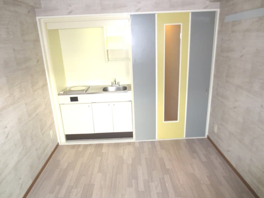 居室 フラッツ加美西