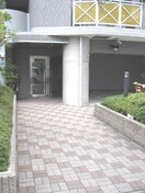 エントランス部分 ハイツユートピア