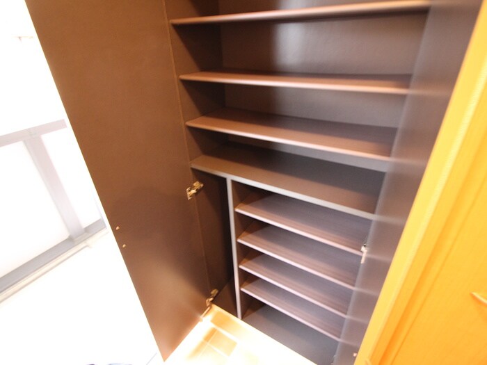 靴箱 セジュ－ル夙川