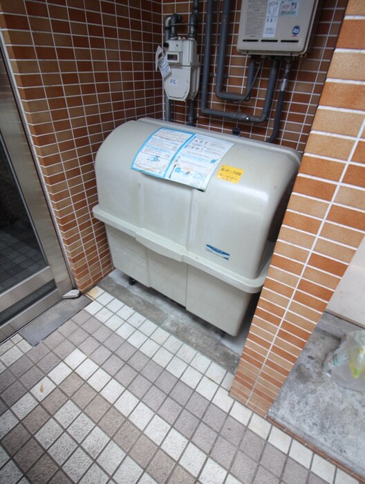 建物設備 ア－ト衣笠