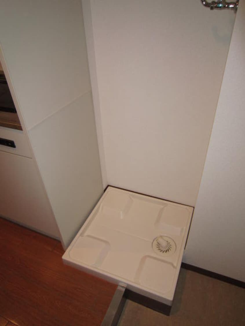 洗濯機置場 ア－ト衣笠