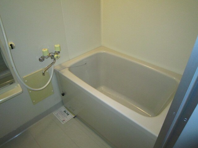 バス／シャワールーム等 フラワ－ヒルズ