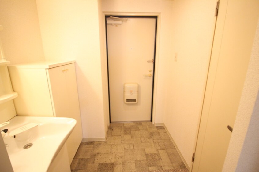 玄関 サンコ－ウィズダムスクウェア－