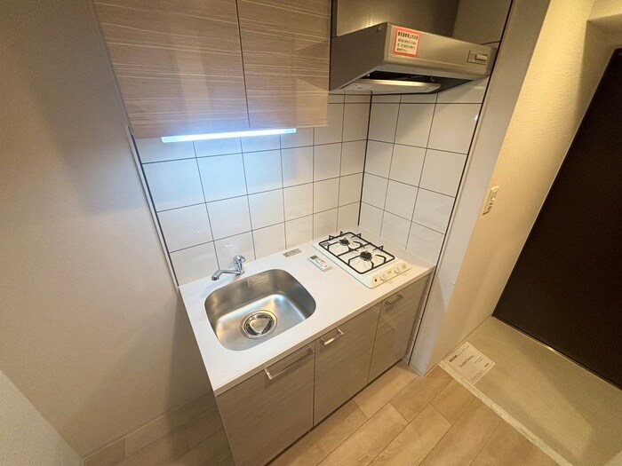 キッチン ｴｽﾘｰﾄﾞﾚｼﾞﾃﾞﾝｽ大阪難波