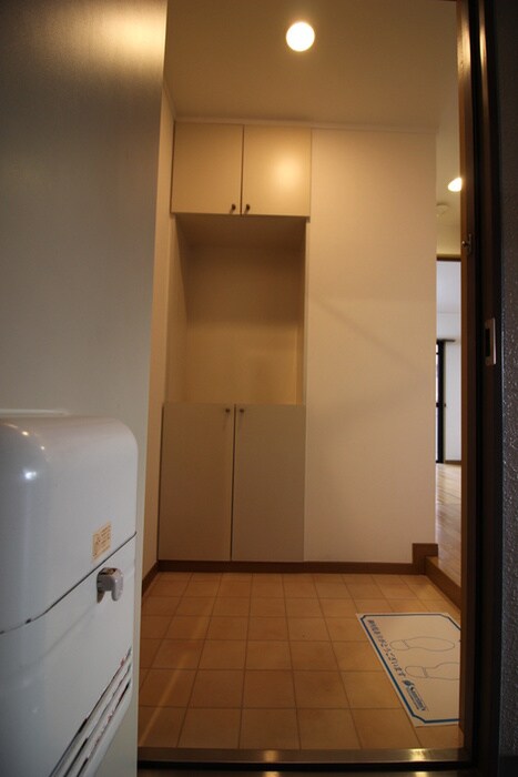 玄関 扇商事マンション