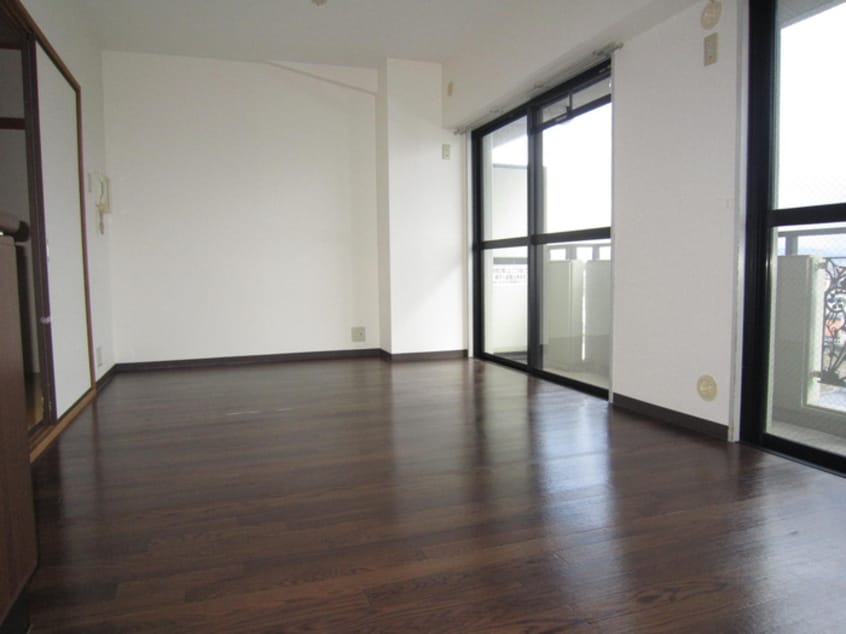 居室 三宅アメニティサンズ