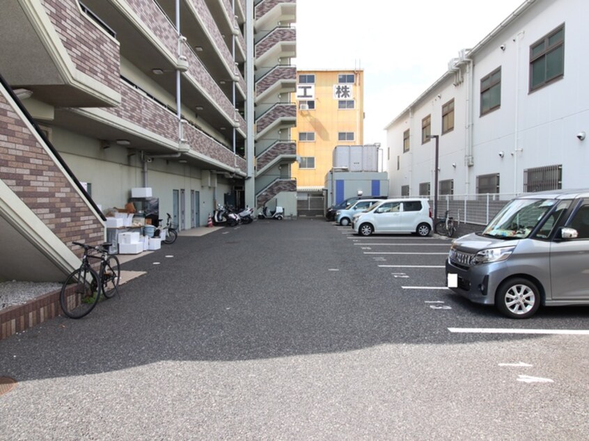 駐車場 三宅アメニティサンズ