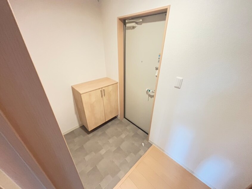 玄関 F+style 狭山・池尻中 1号館