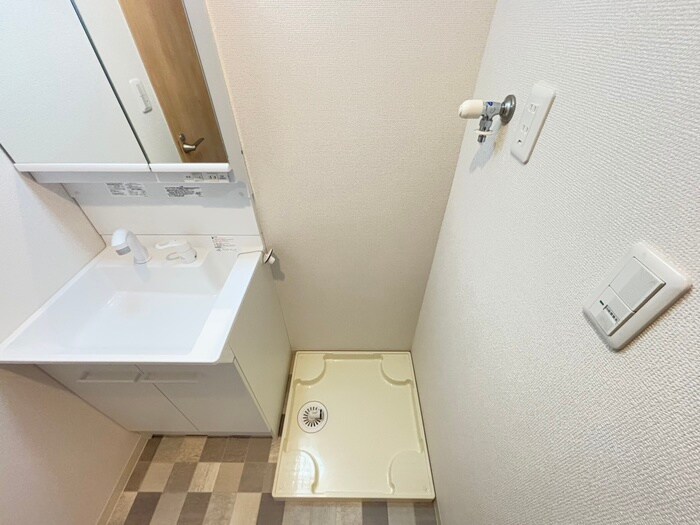 洗濯機置場 F+style 狭山・池尻中 1号館