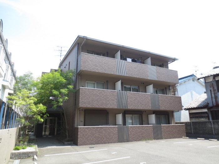 外観写真 ロ－タスコ－ト