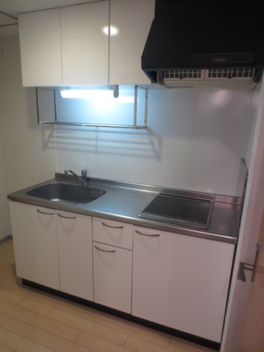 キッチン ロ－タスコ－ト