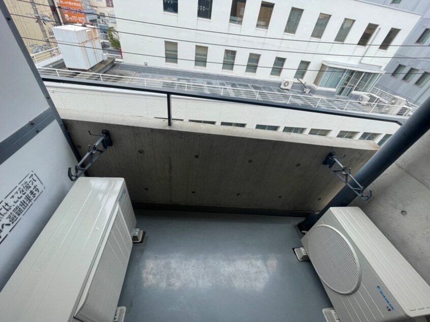 ベランダ・バルコニー タケミカビル