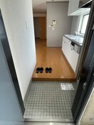 玄関 タケミカビル