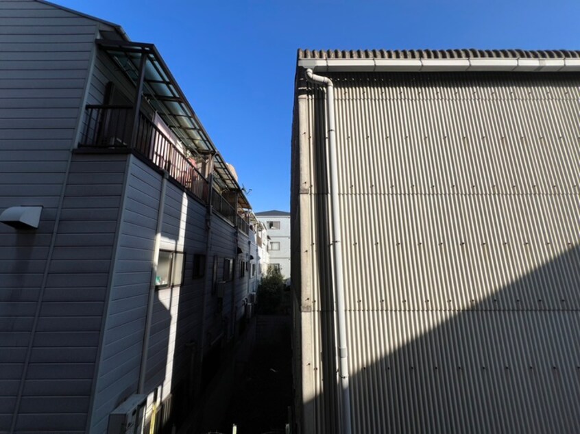 室内からの展望 グレ－スすわ