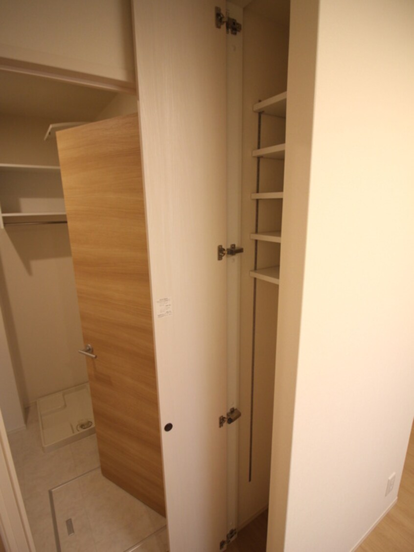 収納 グリーンサイド野田