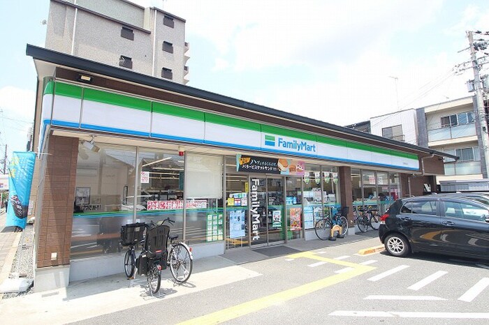 ファミリ＾マート七条壬生店(コンビニ)まで390m Ｍｏｒｅ七条