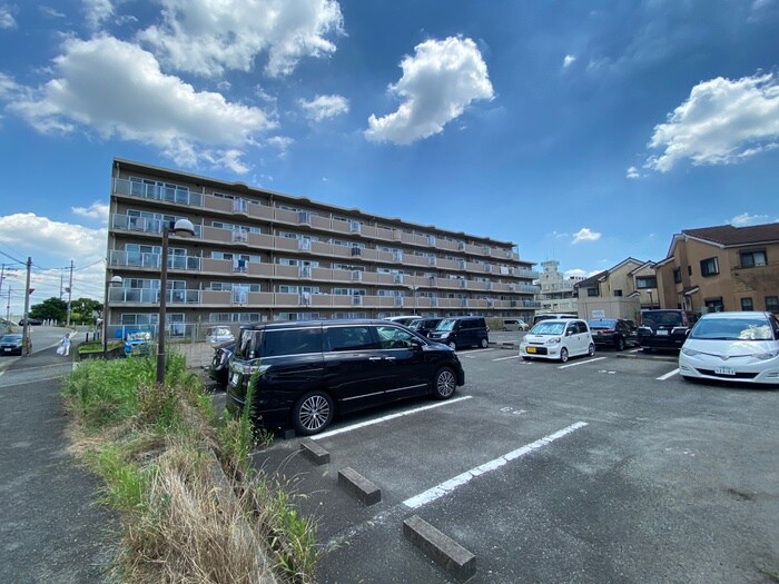 外観写真 シャルル津田