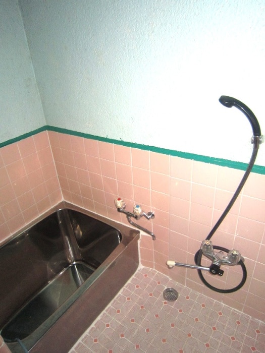 バス／シャワールーム等 加納７丁目貸家