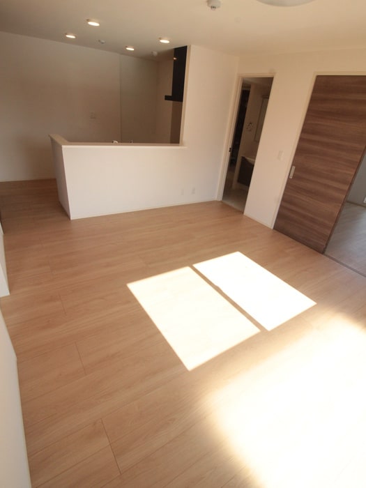 居室 CREST　K