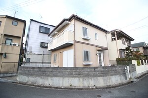 東五百住町2丁目貸家