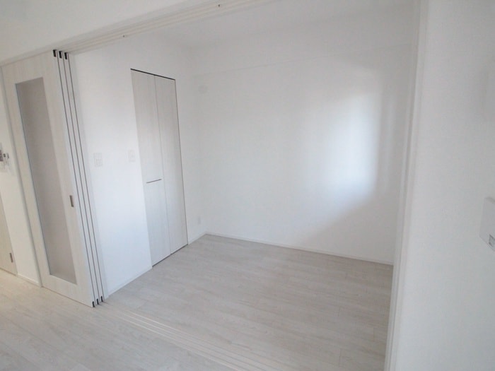 居室 レオンコンフォート十三