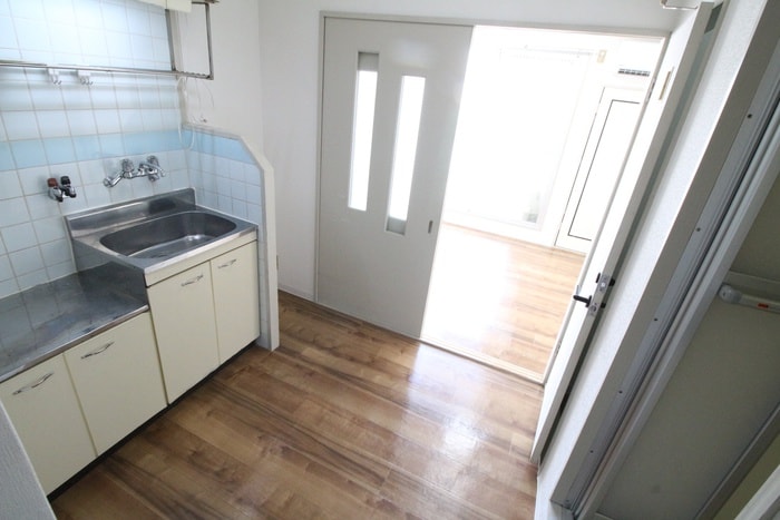 キッチン ラウンド　ツウ　オオギ