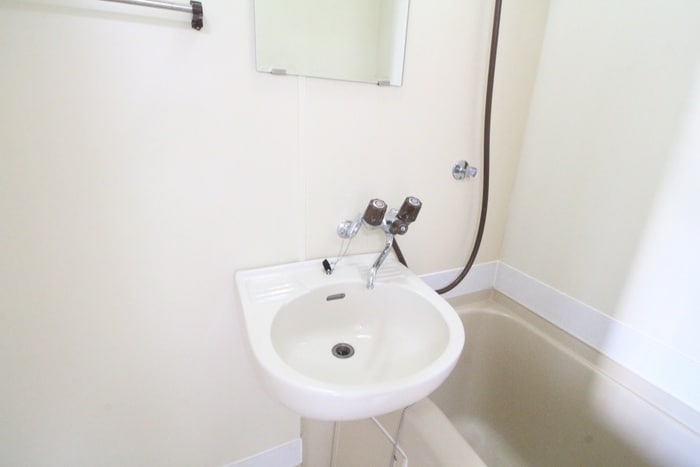 洗面 ラウンド　ツウ　オオギ